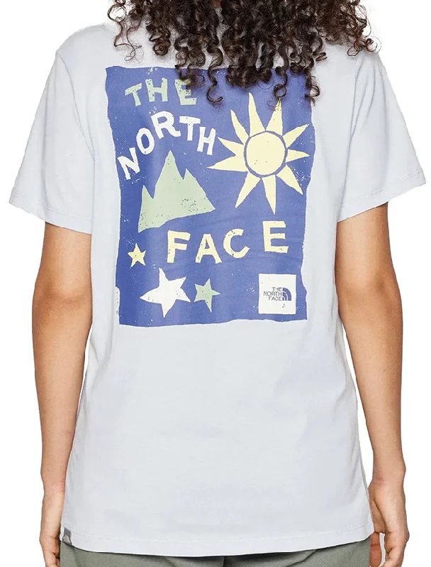 The North Face Womens Suns and Stars Relaxed T Shirt Dusty Periwinkle Cave Blue Comfortable Pocket Short Shirt