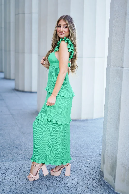 Tabi Pleated Scoop Back Maxi Dress - Green - FINAL SALE Fashionable High-Waist Maxi Dress