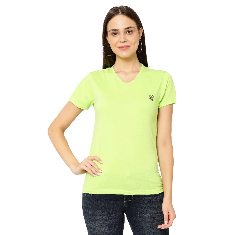 Vimal Jonney Green Color T-shirt For Women Ribbed Striped Patterned