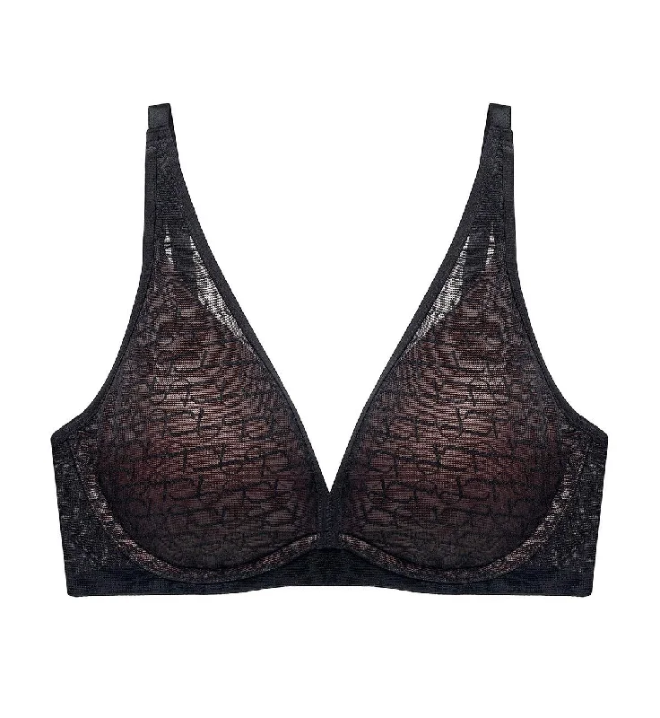 SIGNATURE SHEER NON WIRED PUSH UP DEEP V BRA High Support Bra